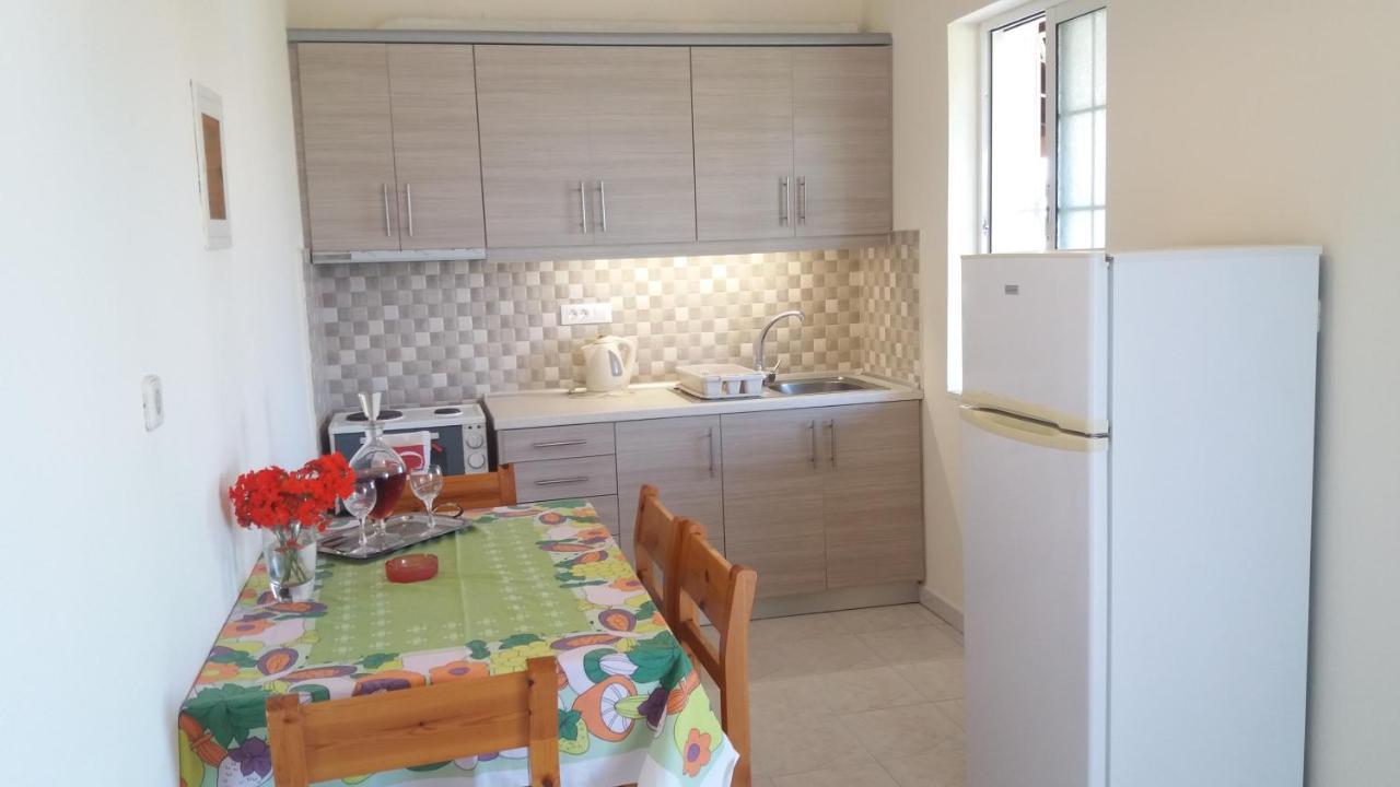 Panagiotis I & II Stds And Apts Циливи Экстерьер фото